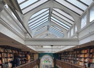 Daunt books